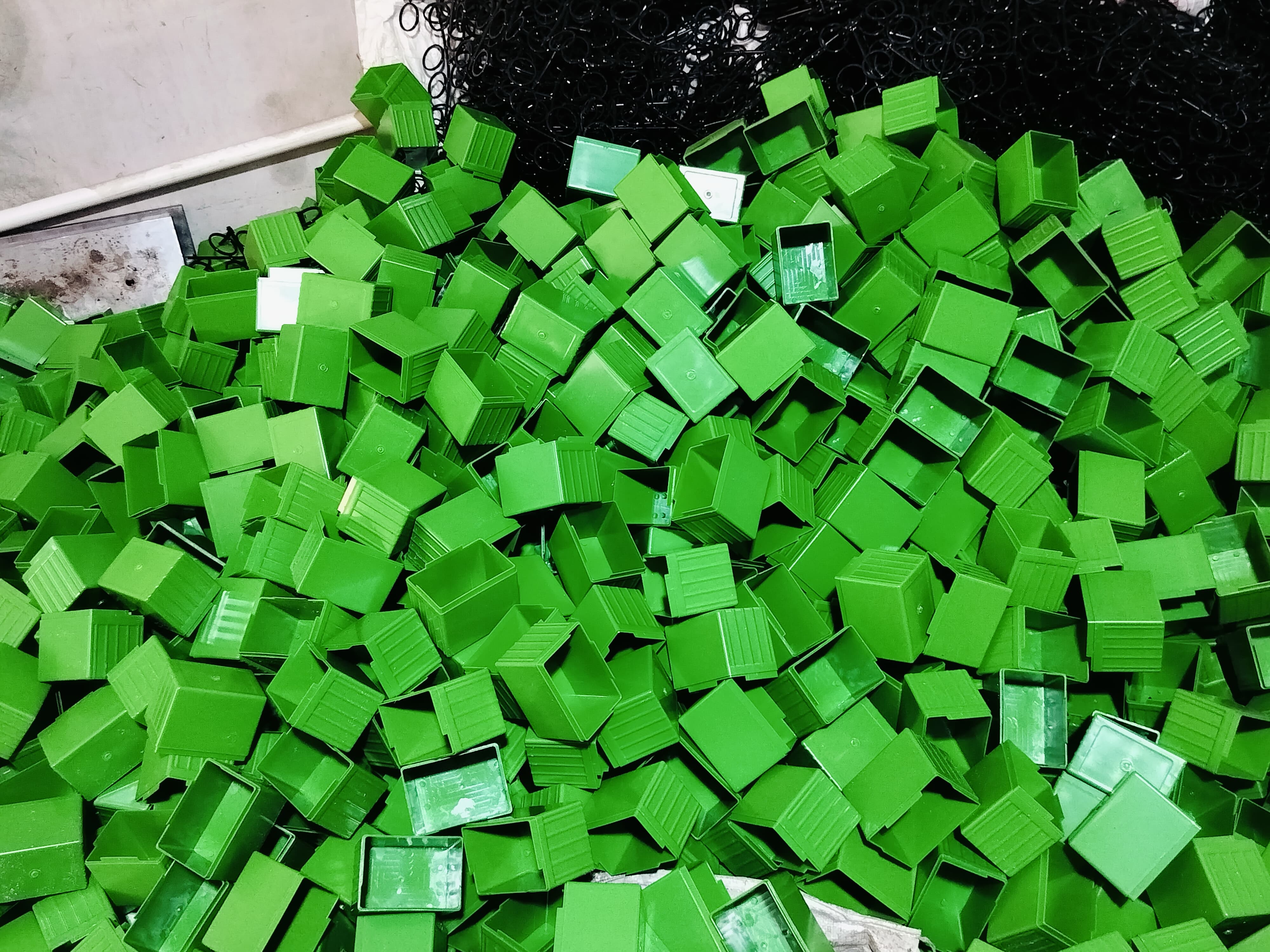 jay khodiyar plastic