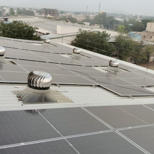 instillations solar panels