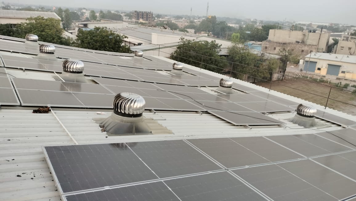 instillations solar panels