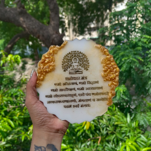 We do different art workshops like resin art, lippan art, foil art, fabric painting, canvas painting and we also customs