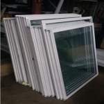 Aluminum window's