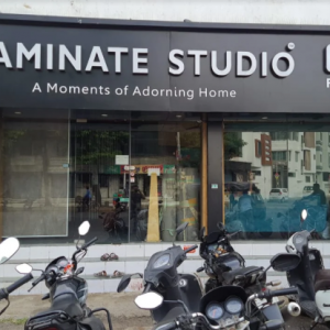 Laminate Studio