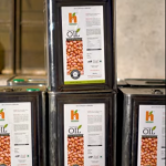 100% Pure & Naturally Oil