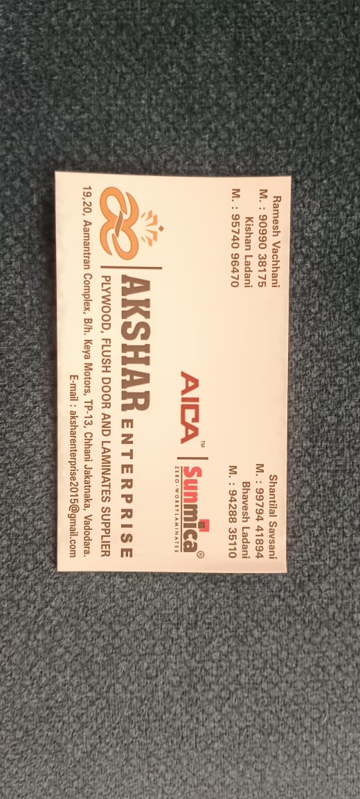 Playwood & Hardware & laminate