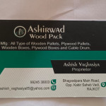 wooden box & wooden pallets