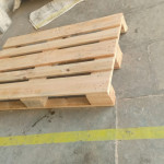wooden box & wooden pallets
